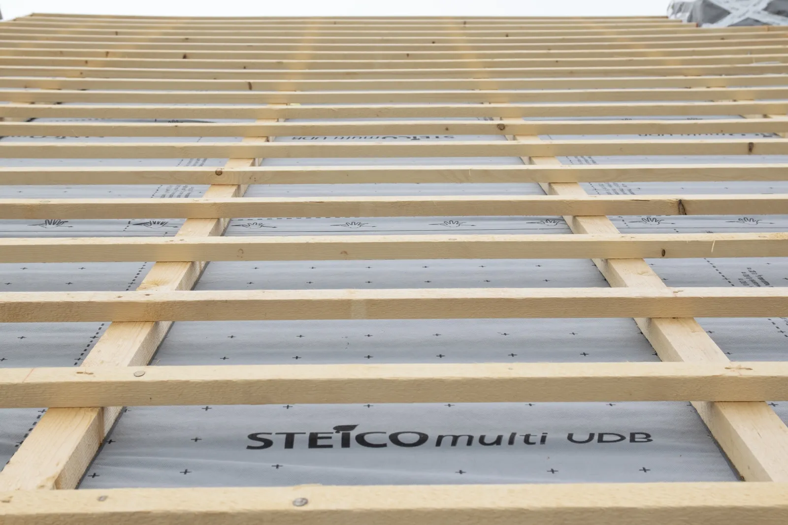 Steico Multi UDB Luftdichtungsbahn